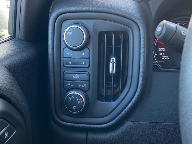 Used 2024 Chevrolet Silverado 1500 Custom Trail Boss w/ LPO, Dark Essentials Package image 22