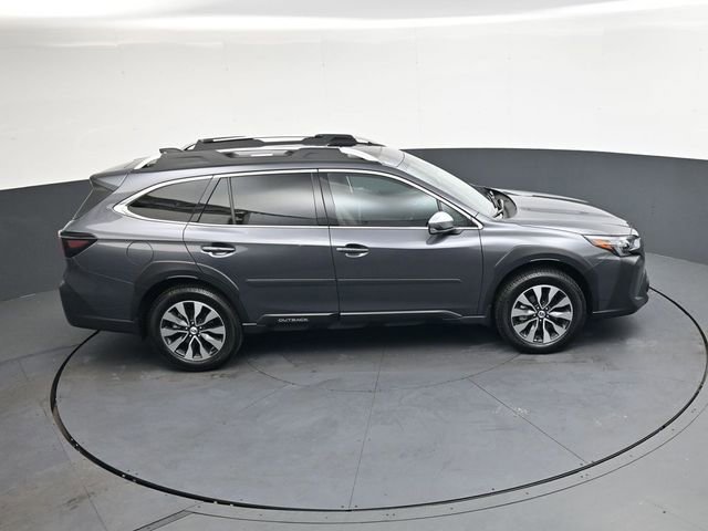Used 2025 Subaru Outback Touring XT AWD/4WD image 24