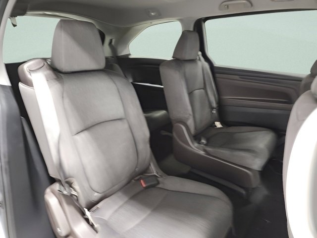 Used 2019 Honda Odyssey LX image 17