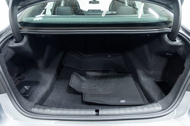 Certified 2023 BMW M550i xDrive w/ Executive Package image 9