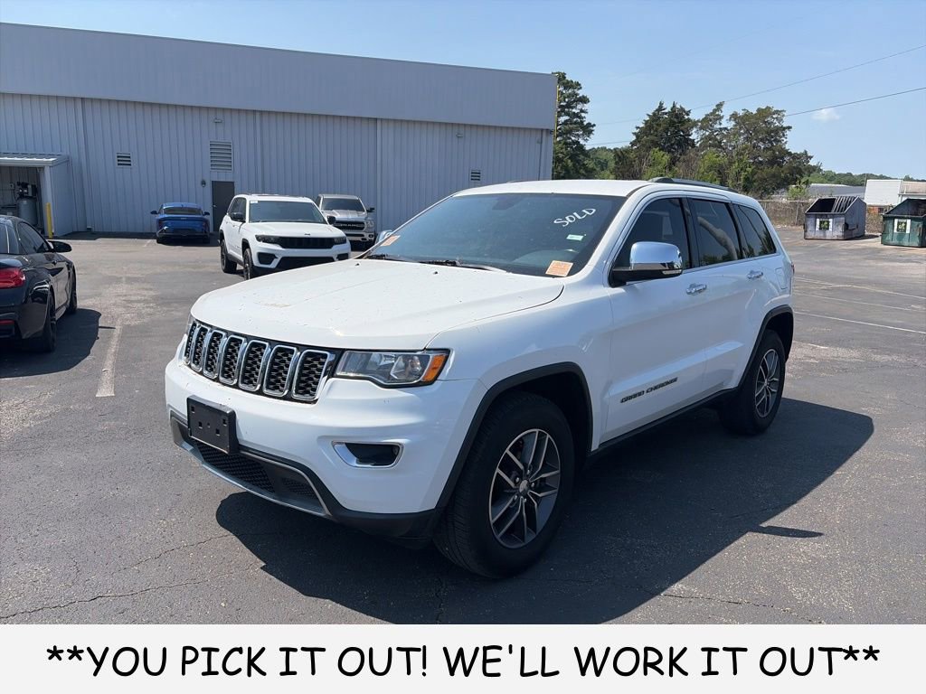 Used 2018 Jeep Grand Cherokee Limited AWD/4WD image 3