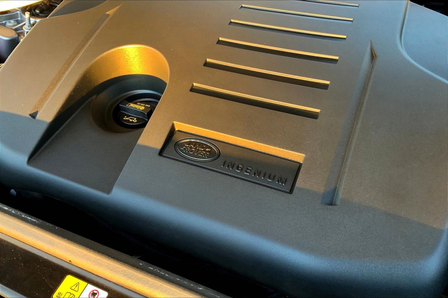 Used 2024 Land Rover Range Rover Sport SE image 32