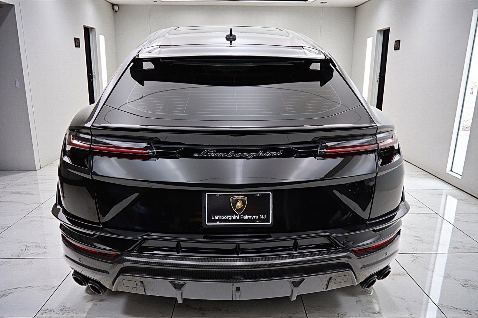 Used 2024 Lamborghini Urus Performante image 12