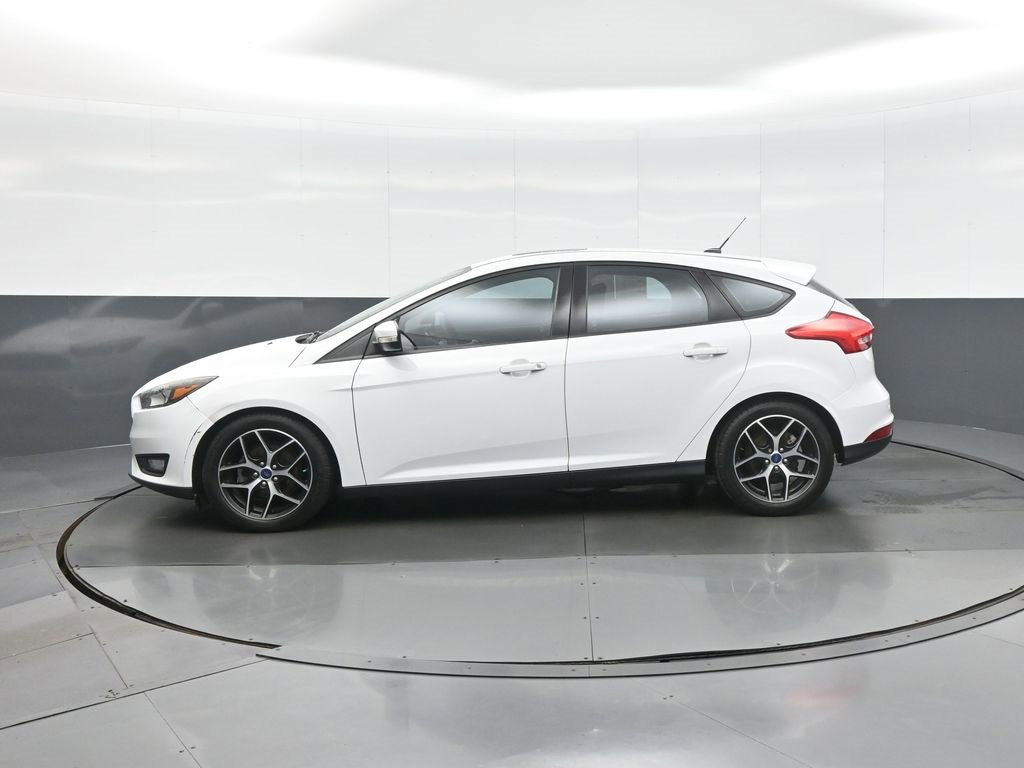 Used 2017 Ford Focus SEL image 4