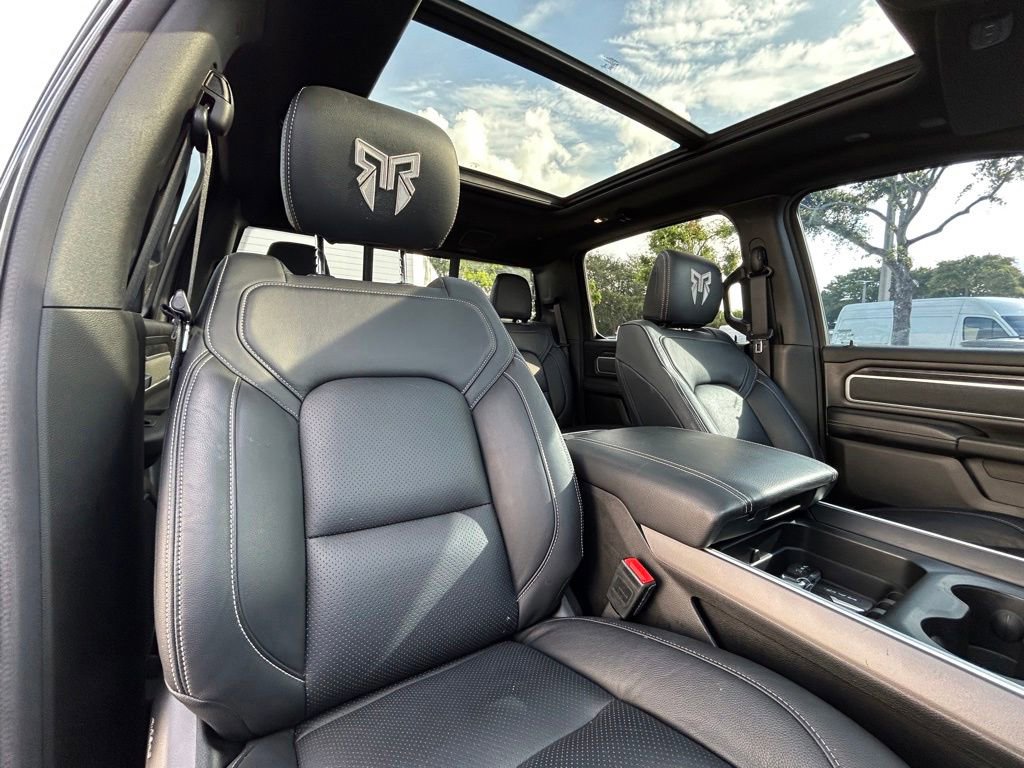 Used 2022 RAM 1500 Big Horn AWD/4WD image 32