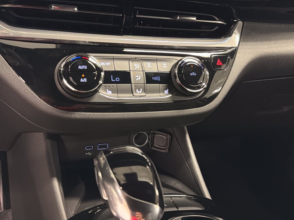 New 2026 Buick Envista Sport Touring w/ Convenience I Package FWD image 33