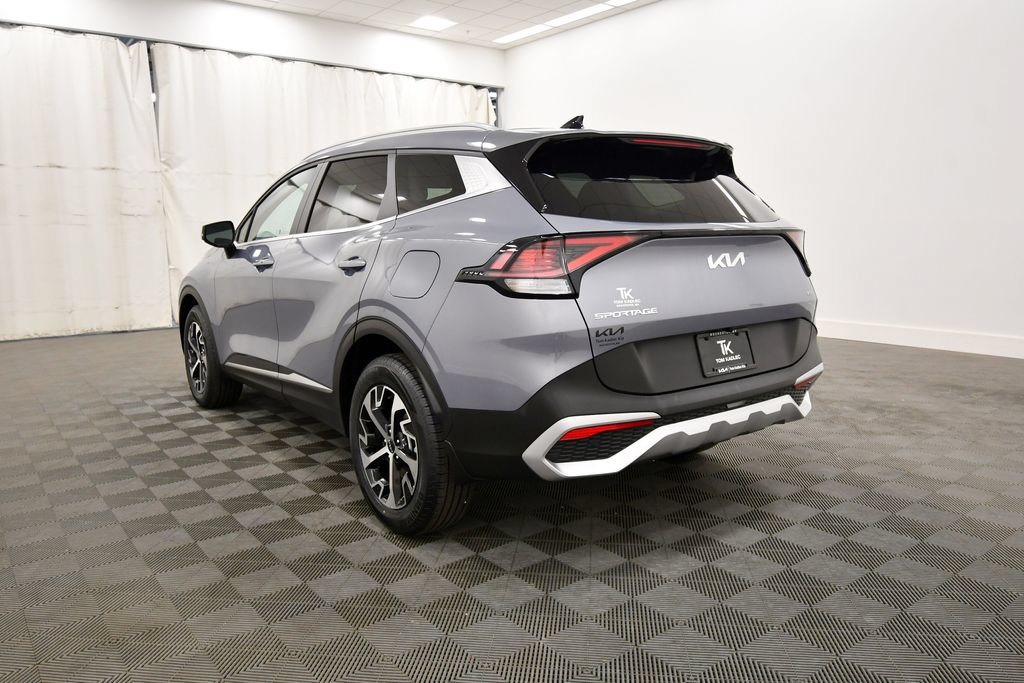 Certified 2023 Kia Sportage EX AWD/4WD image 5