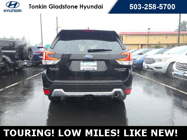 Used 2023 Subaru Forester Touring image 6