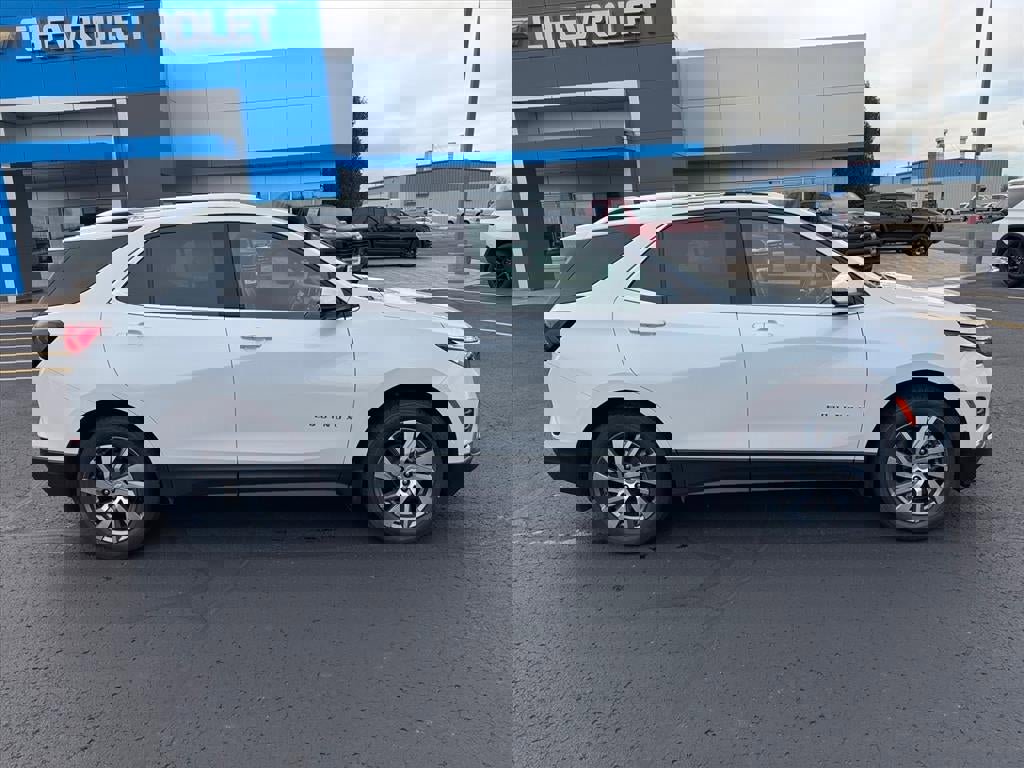 Certified 2022 Chevrolet Equinox Premier image 2