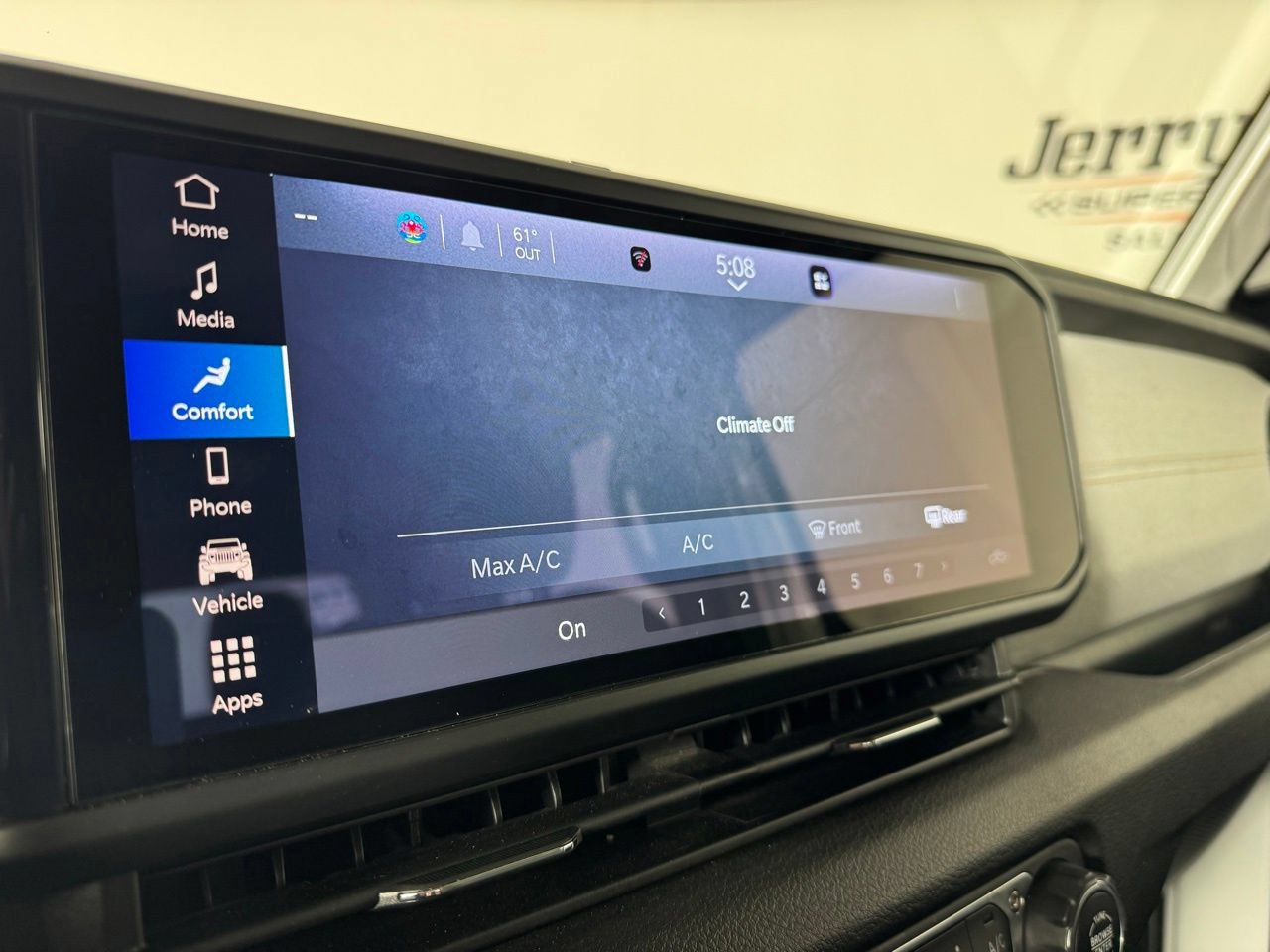 Used 2024 Jeep Gladiator Sport AWD/4WD image 20