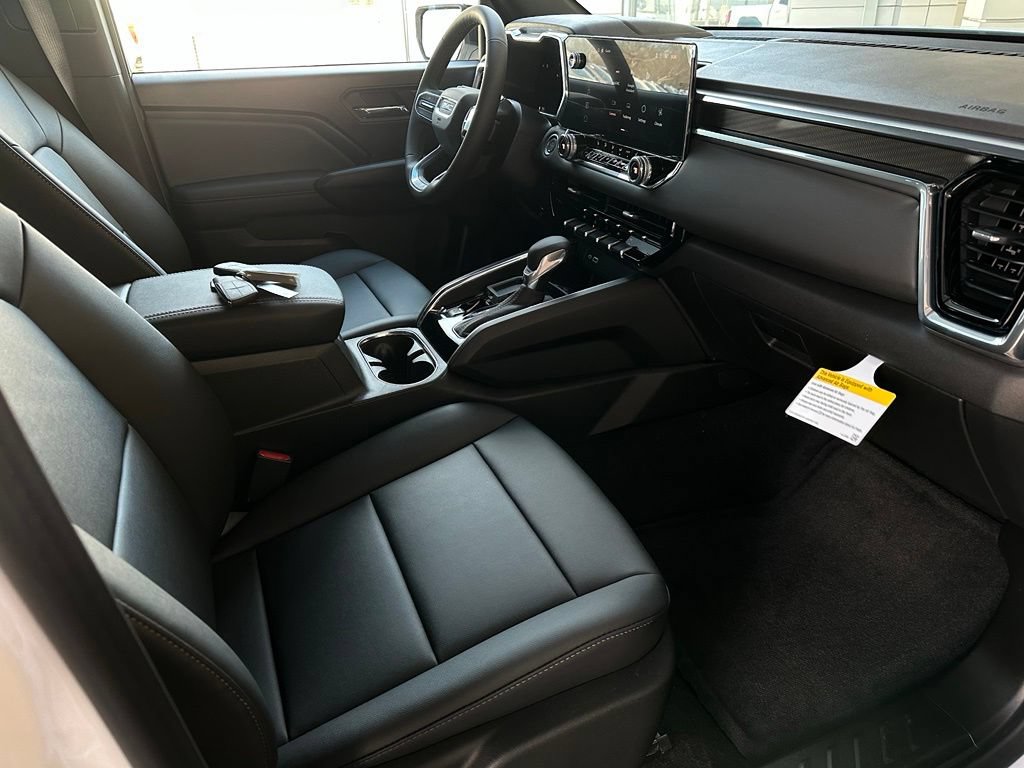 New 2026 GMC Canyon Elevation w/ Convenience Package RWD image 15