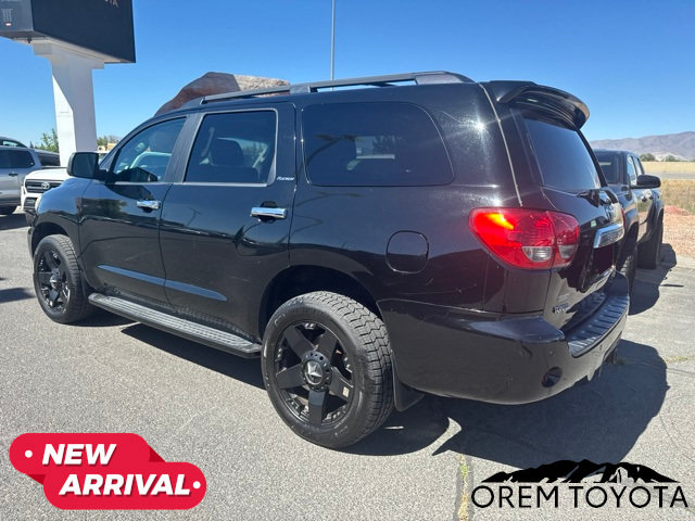Used 2010 Toyota Sequoia Platinum AWD/4WD image 3