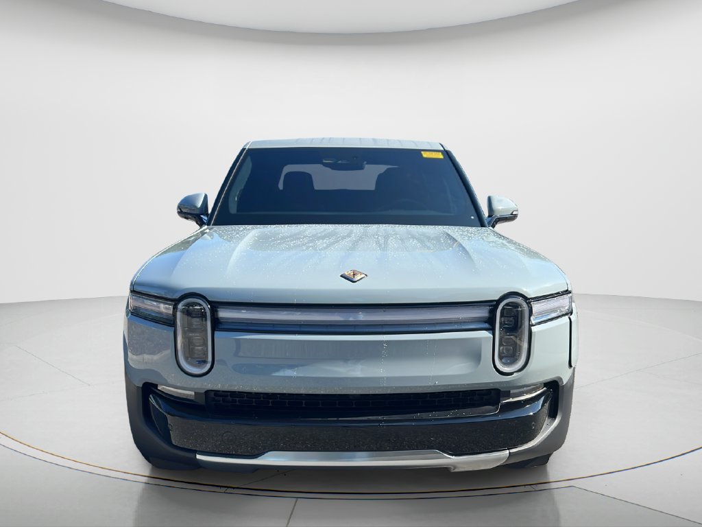 Used 2025 Rivian R1T Adventure Dual AWD/4WD image 2