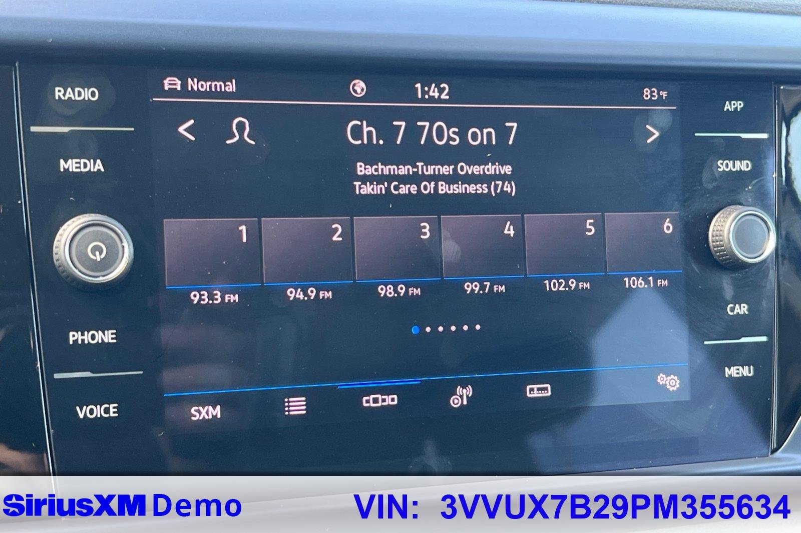 Used 2023 Volkswagen Taos SE image 24