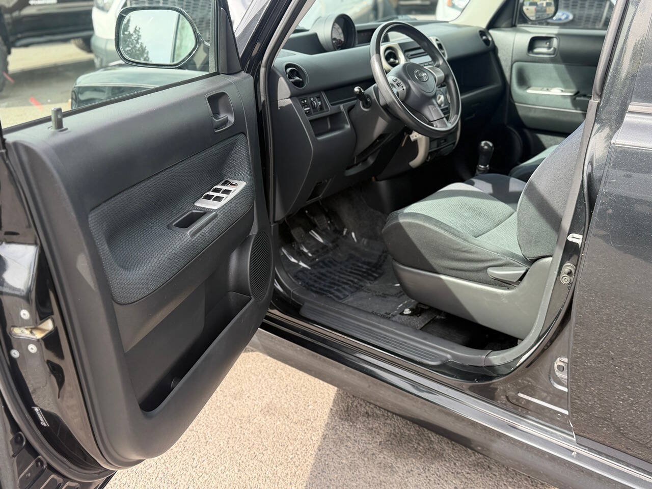Used 2006 Scion xB FWD image 77