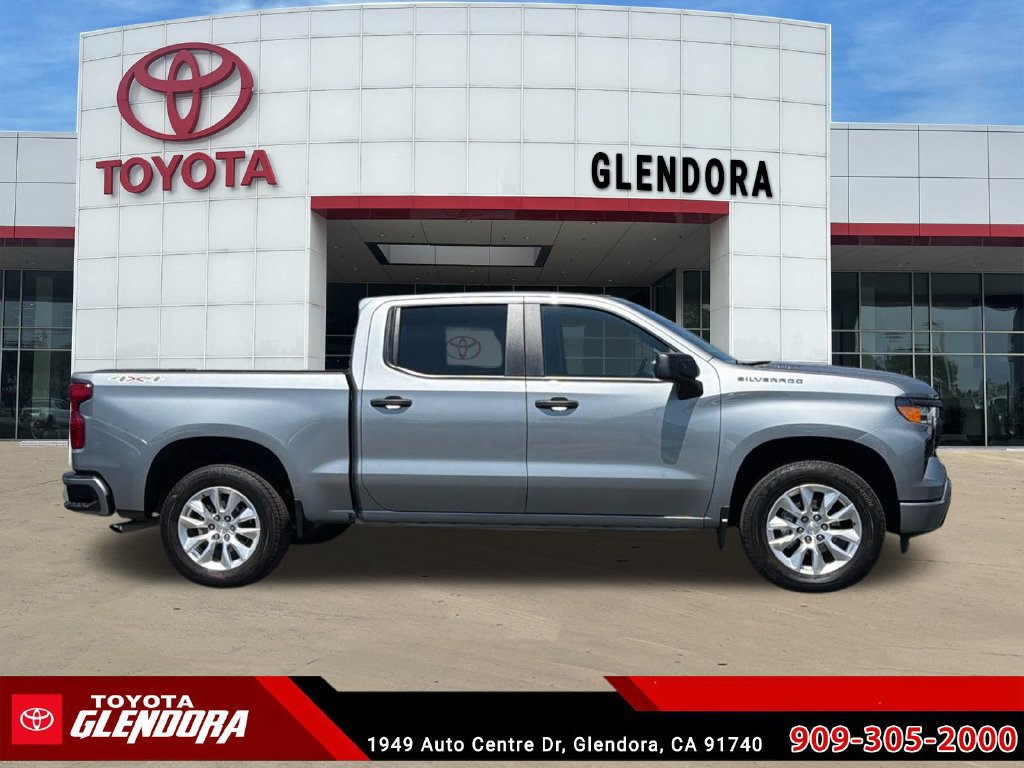 Used 2026 Chevrolet Silverado 1500 Custom AWD/4WD image 12