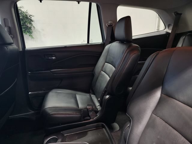 Used 2022 Honda Pilot Touring image 14