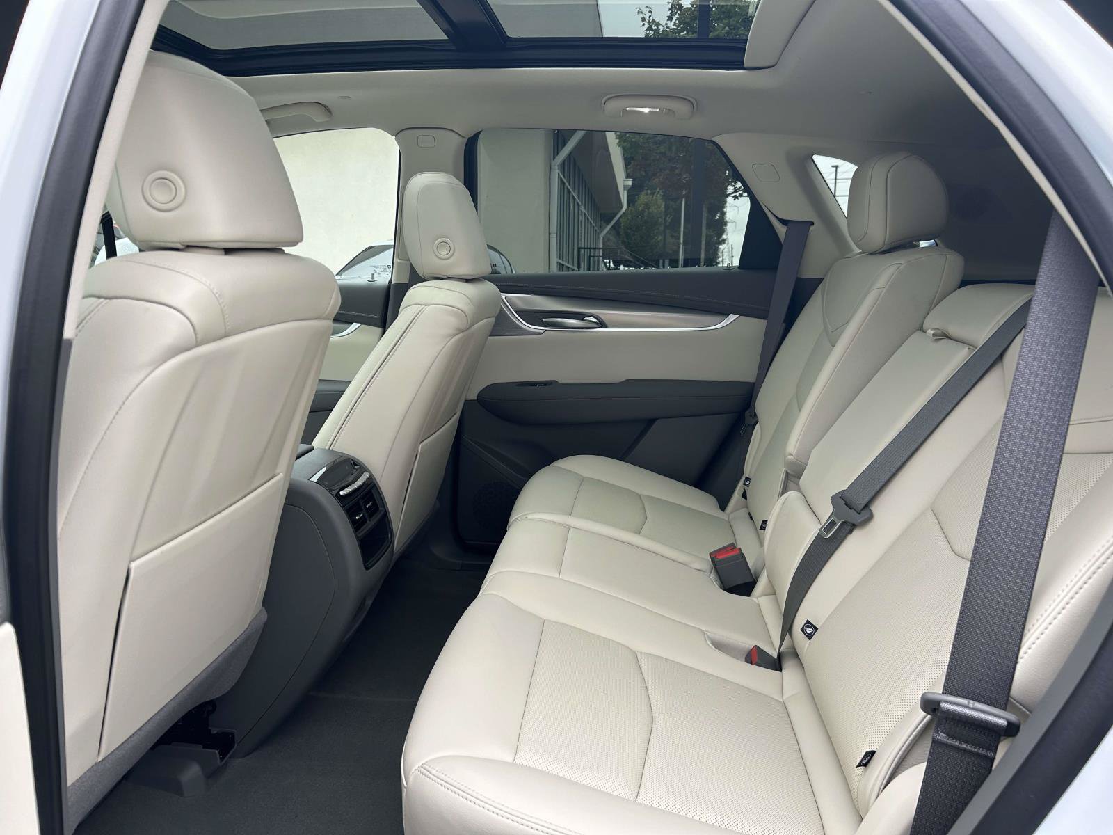 New 2026 Cadillac XT5 Premium Luxury w/ Driver Assist Package FWD image 13