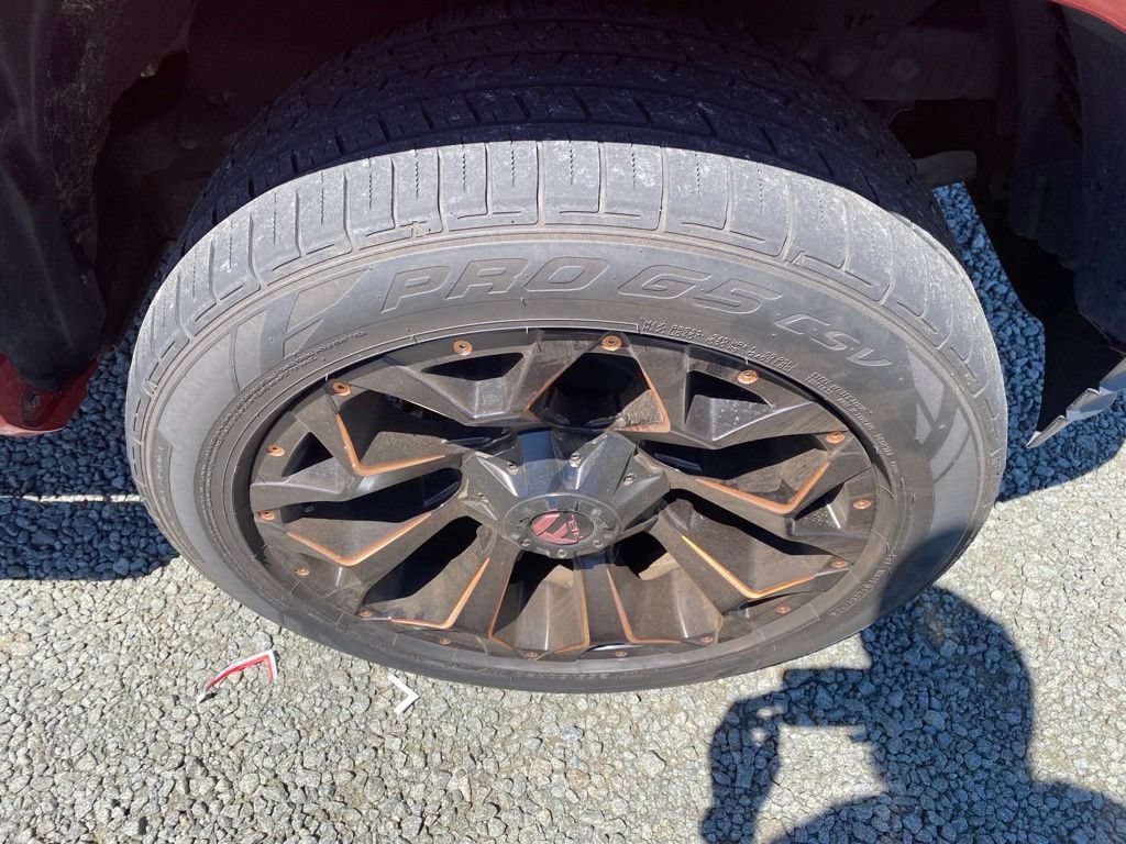 Used 2022 Toyota Tacoma SR5 w/ Technology Package RWD image 20
