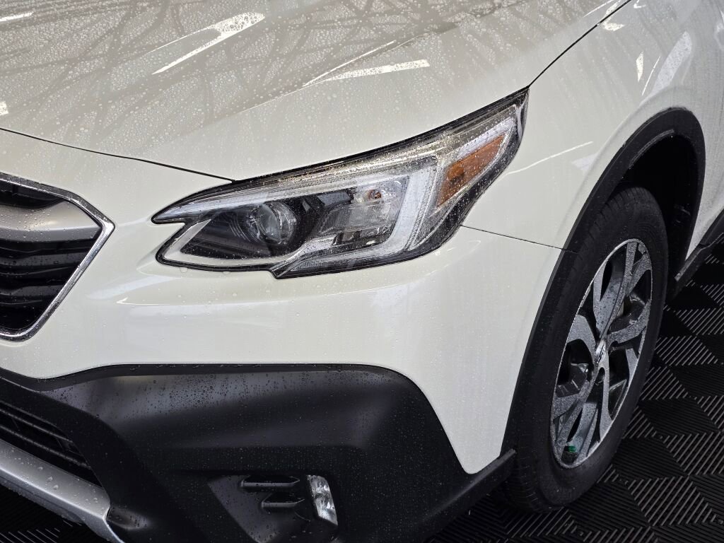 Used 2022 Subaru Outback Limited image 10