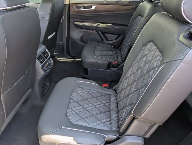New 2026 Volkswagen Atlas SEL Premium R-Line image 21