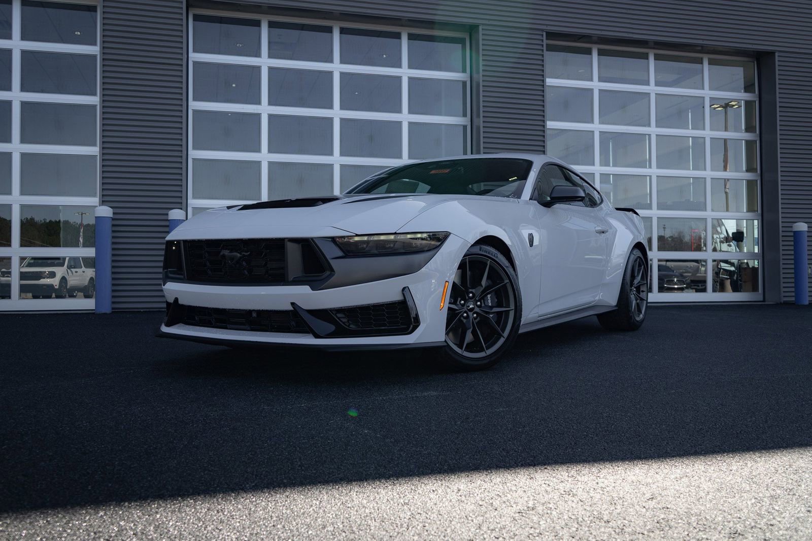 Used 2025 Ford Mustang Dark Horse RWD image 6
