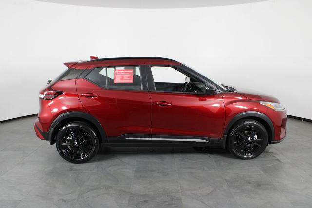 Certified 2024 Nissan Kicks SR FWD image 12