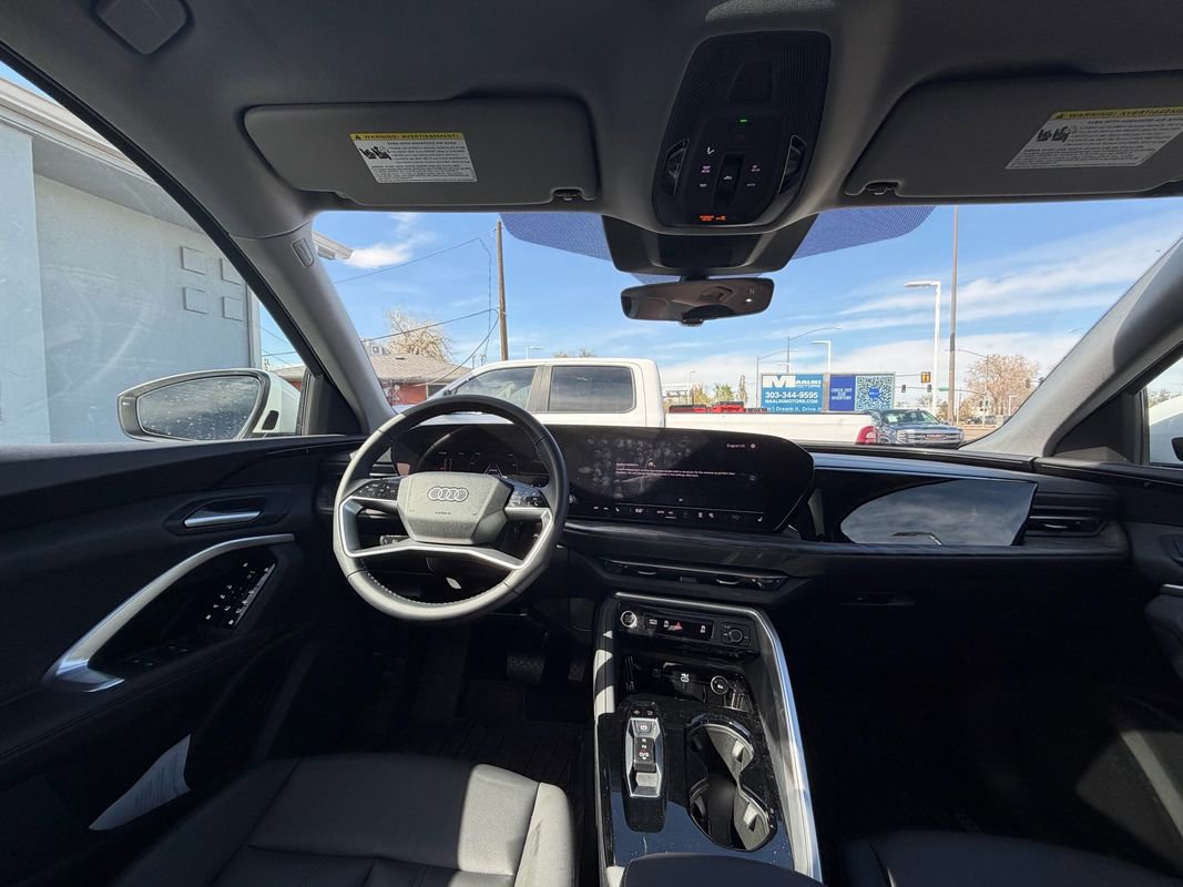 Used 2025 Audi Q5 Premium w/ Convenience Package AWD/4WD image 18