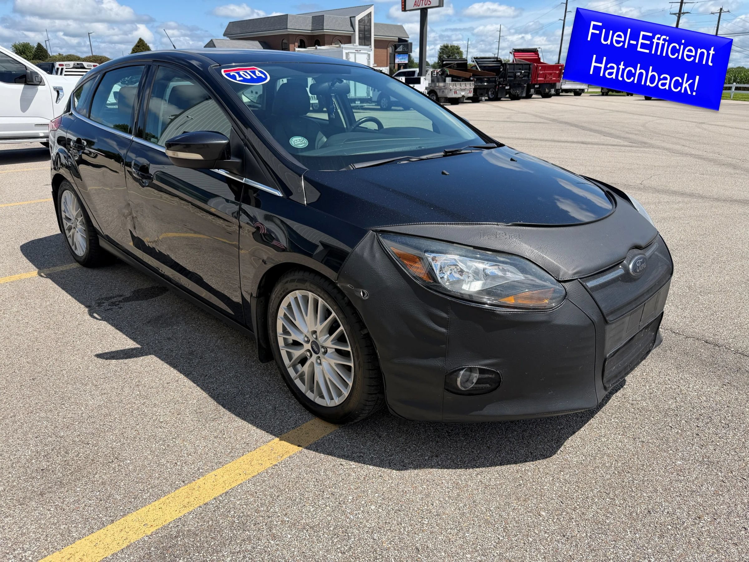 Used 2014 Ford Focus Titanium FWD image 3