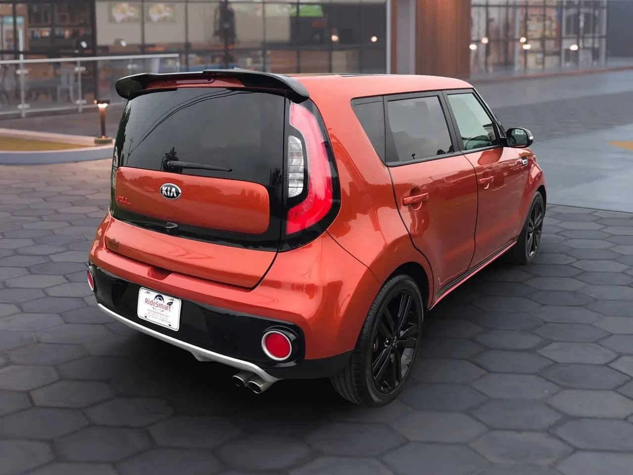 Used 2018 Kia Soul ! w/ Tech Package FWD image 10