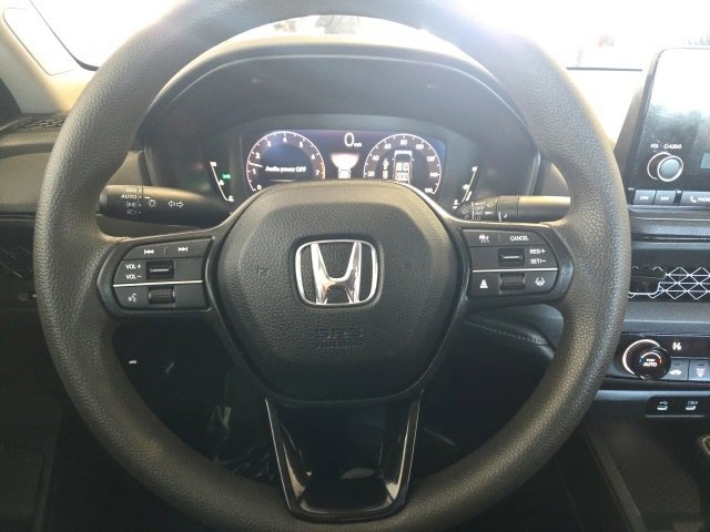 Used 2023 Honda Accord LX image 14