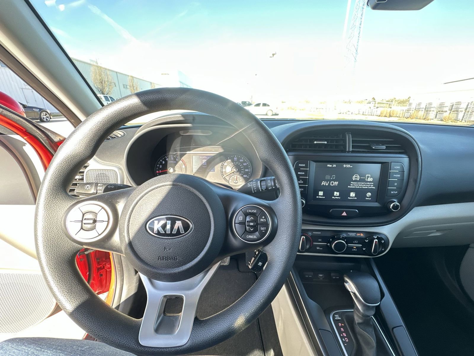 Used 2020 Kia Soul S FWD image 11