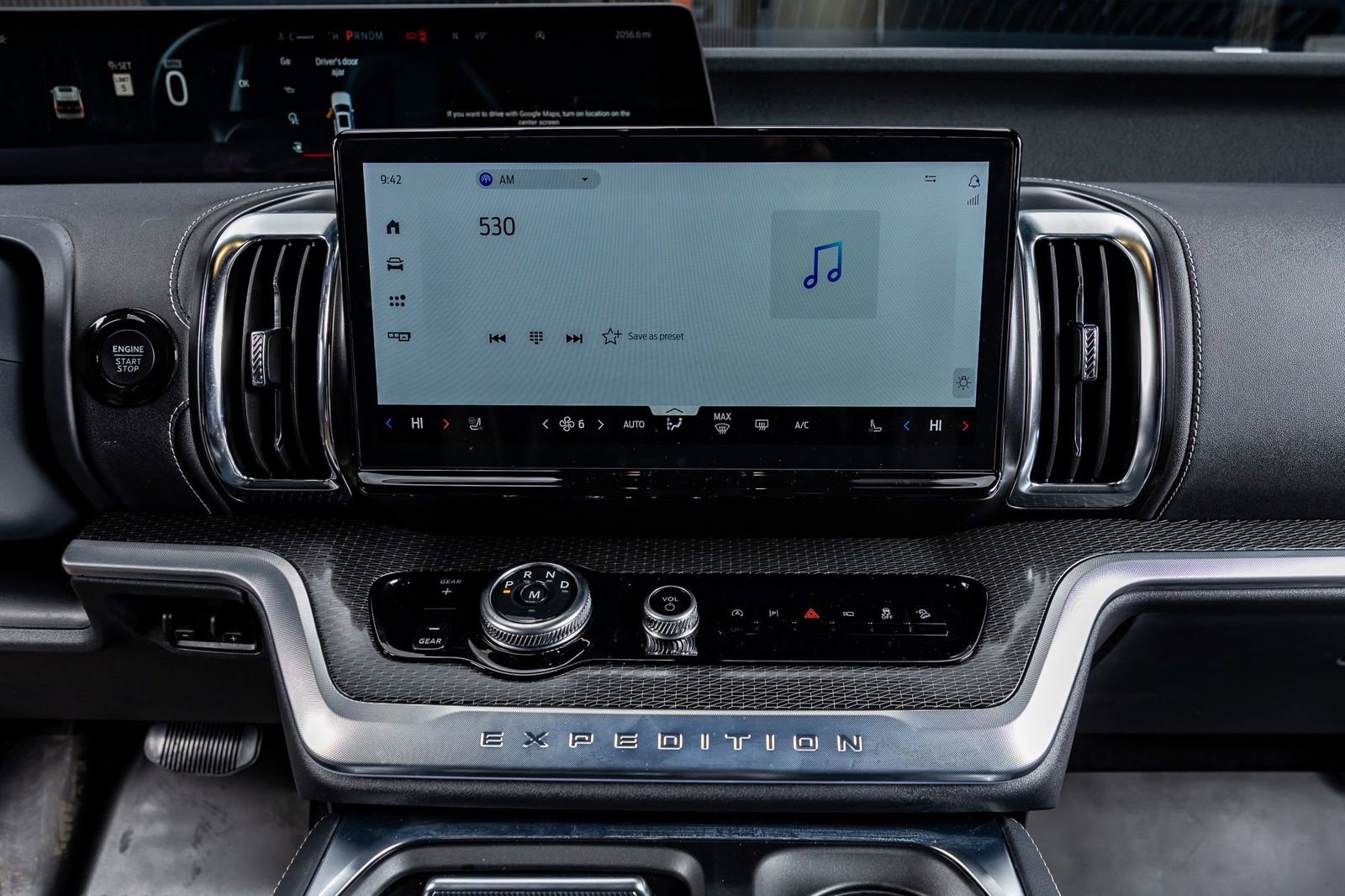 Used 2025 Ford Expedition Platinum w/ Stealth Performance Package image 24