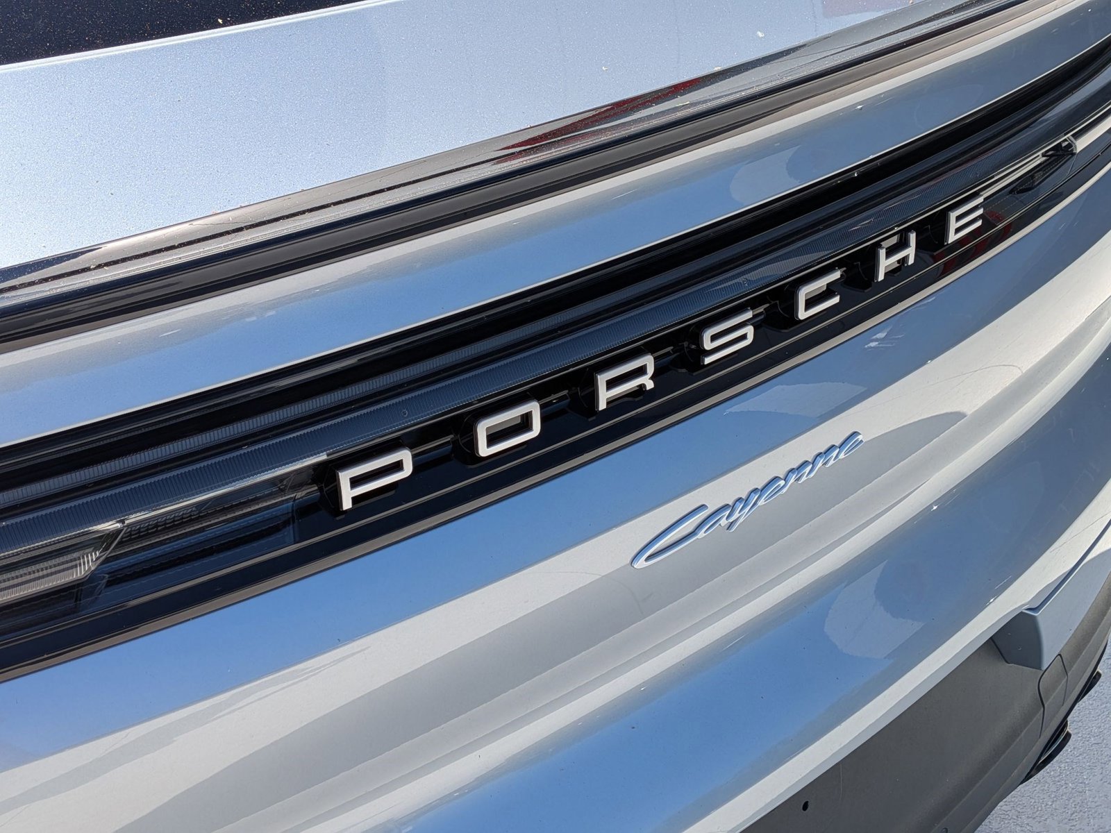 New 2026 Porsche Cayenne Coupe image 13