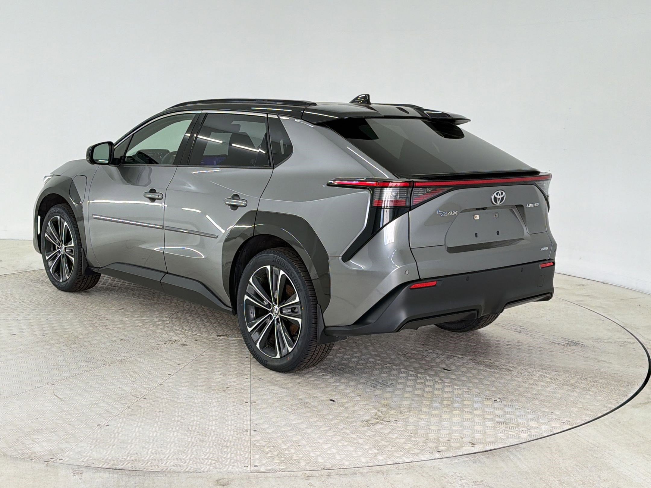 Used 2023 Toyota bZ4X Limited w/ Weather Package image 3