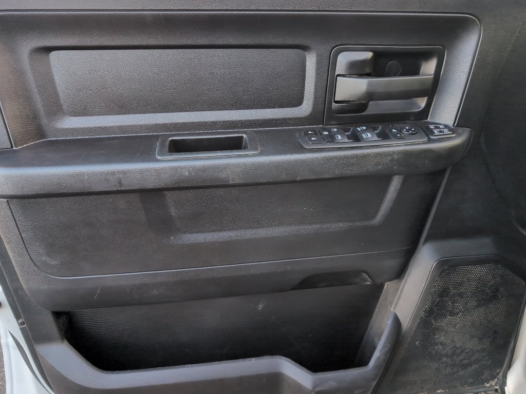 Used 2023 RAM 3500 Tradesman w/ Chrome Appearance Group image 11