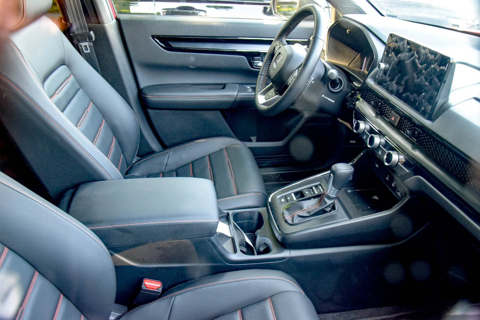 Used 2026 Honda CR-V Sport Touring image 8