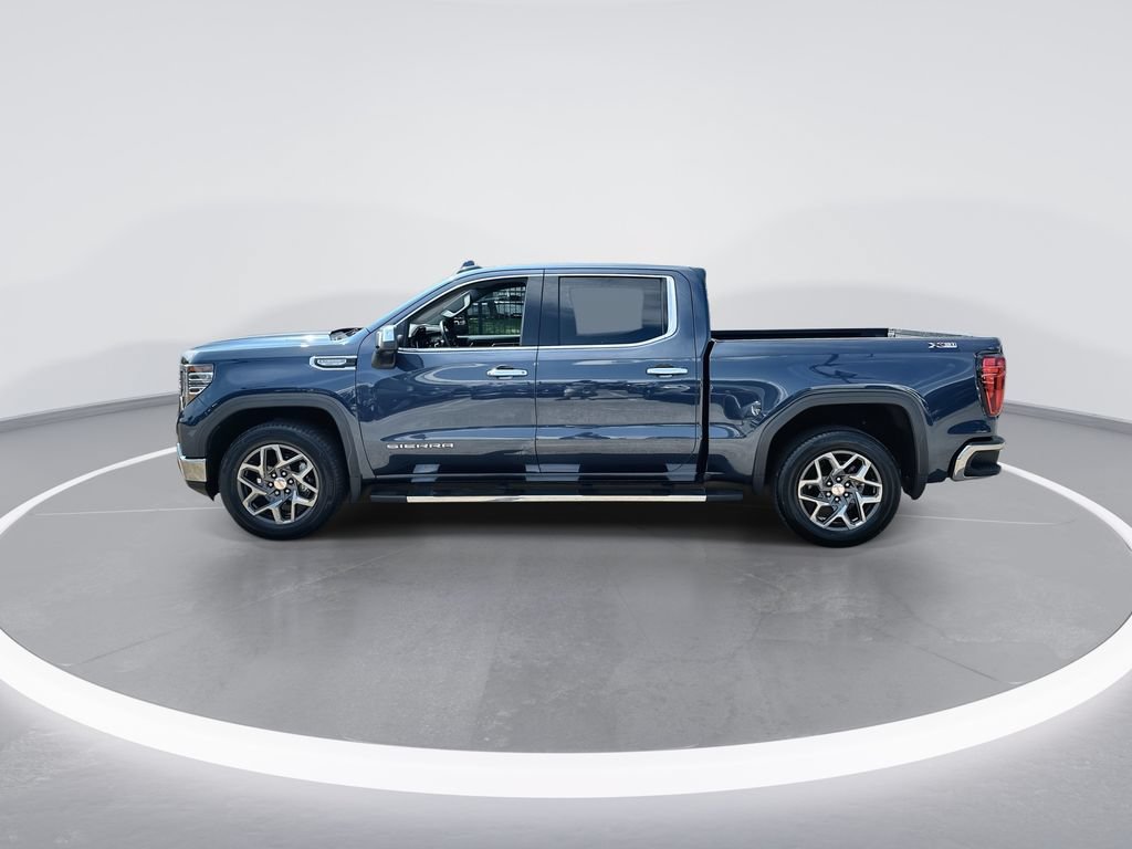Certified 2022 GMC Sierra 1500 SLT AWD/4WD image 5
