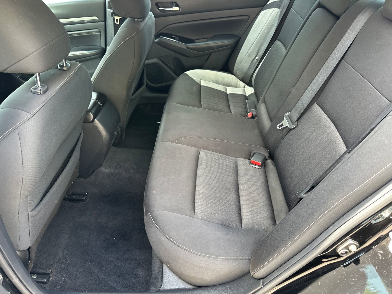 Used 2021 Nissan Altima 2.5 SV FWD image 18