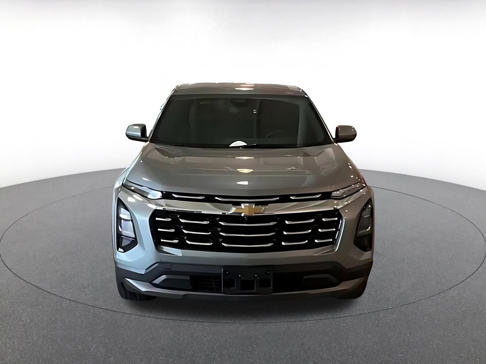 Used 2025 Chevrolet Equinox LT FWD image 4