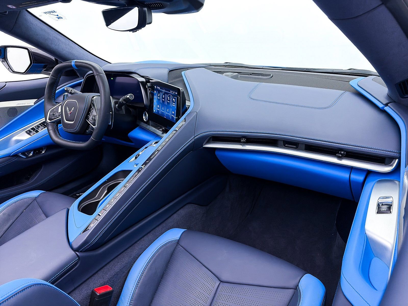 Used 2024 Chevrolet Corvette Stingray Premium Conv w/ Battery Protection Package image 20