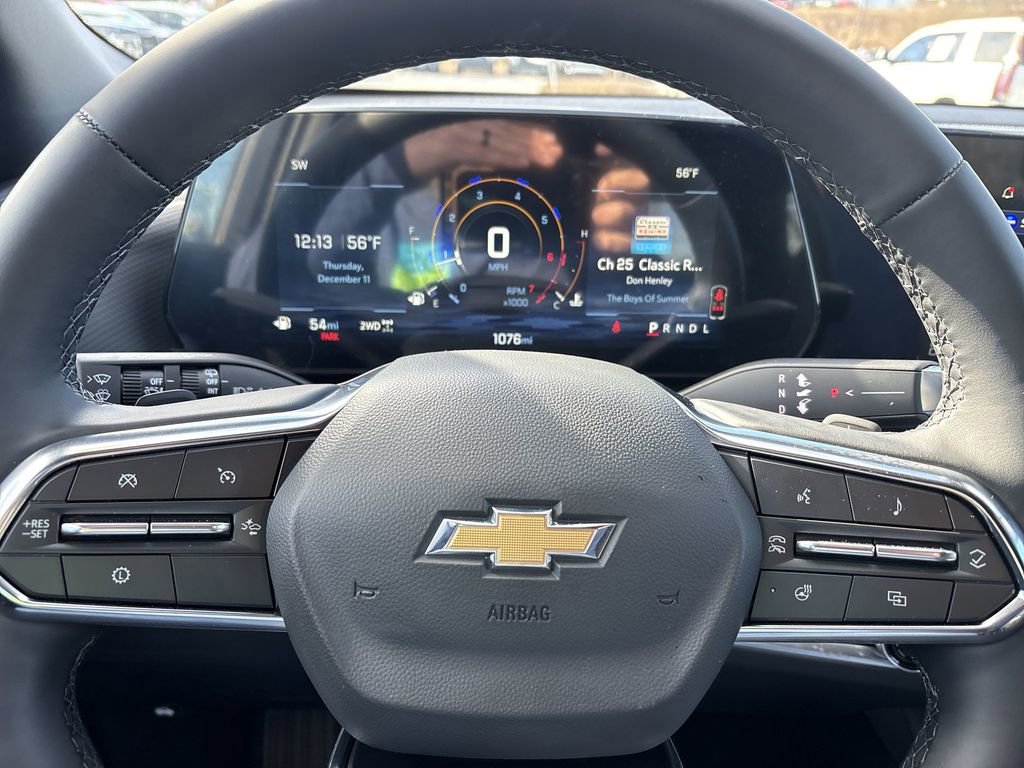 New 2026 Chevrolet Equinox LT image 12