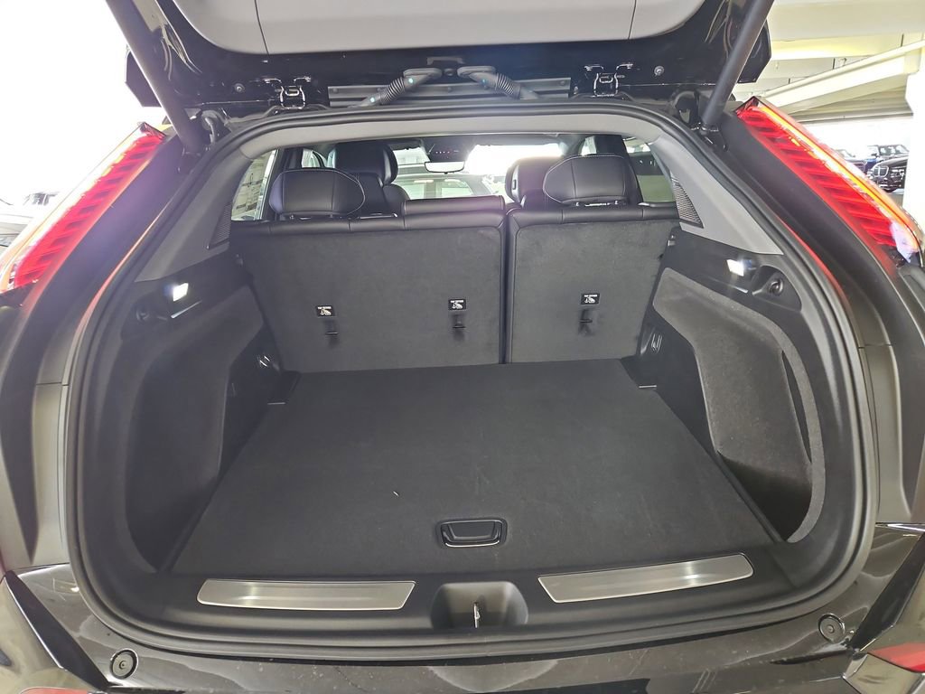 New 2025 Cadillac Optiq Sport 1 image 8