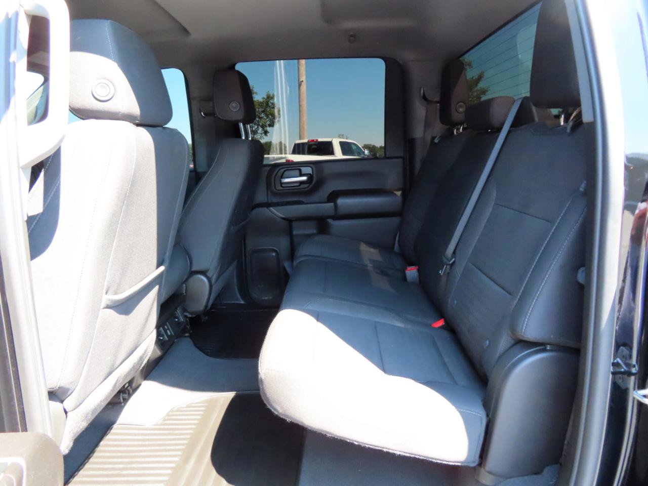 Used 2024 Chevrolet Silverado 2500 Custom w/ Custom Convenience Package AWD/4WD image 41