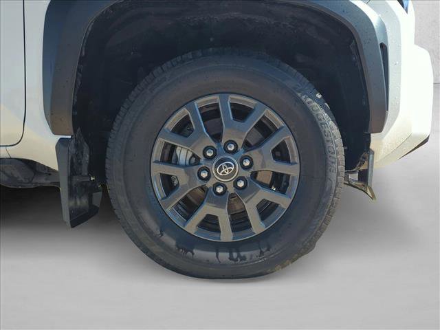 Used 2025 Toyota 4Runner SR5 image 16