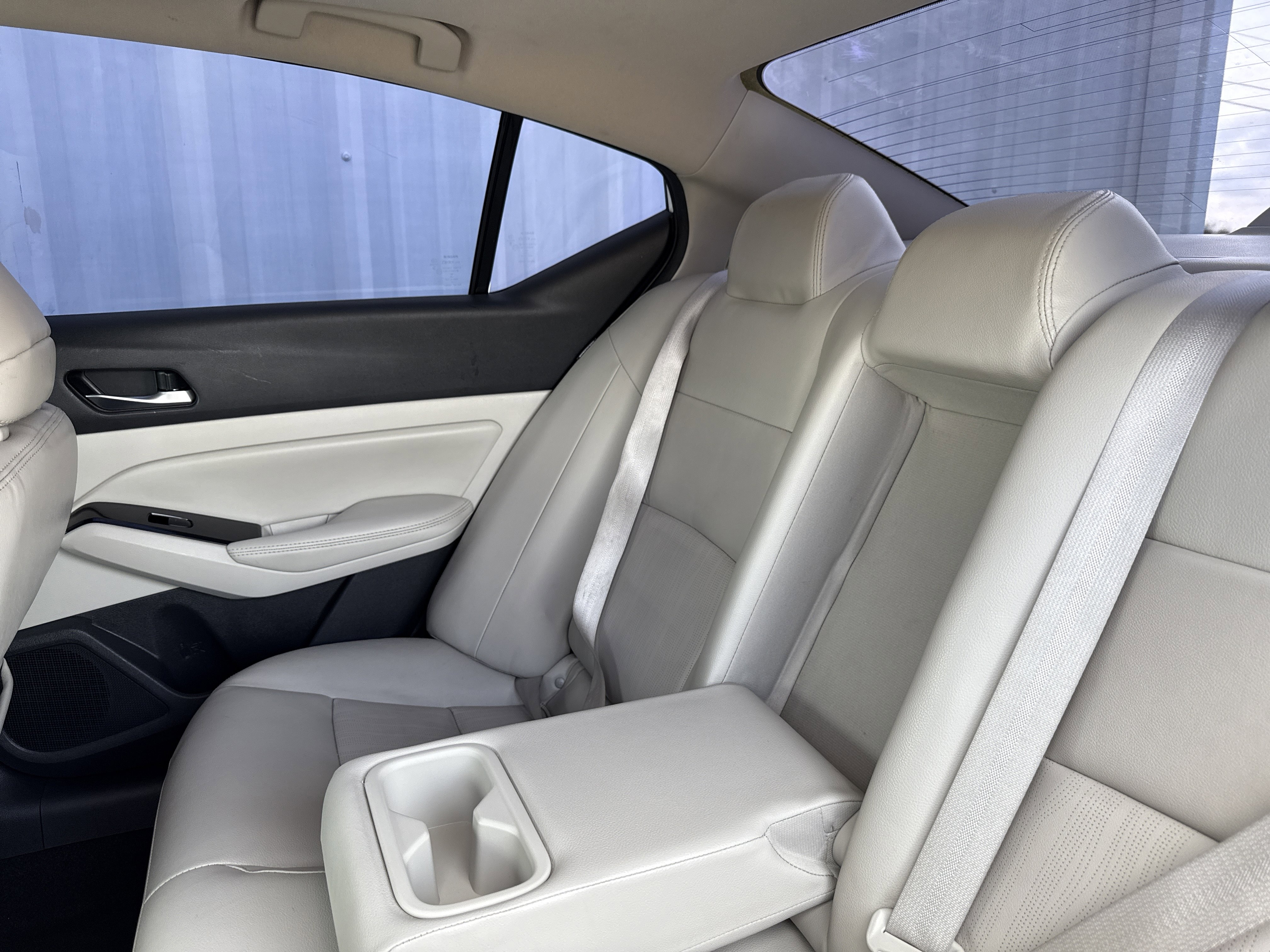 Used 2021 Nissan Altima 2.5 Platinum image 24