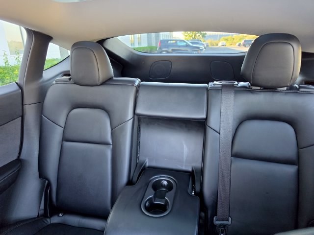Used 2021 Tesla Model Y Long Range AWD/4WD image 63