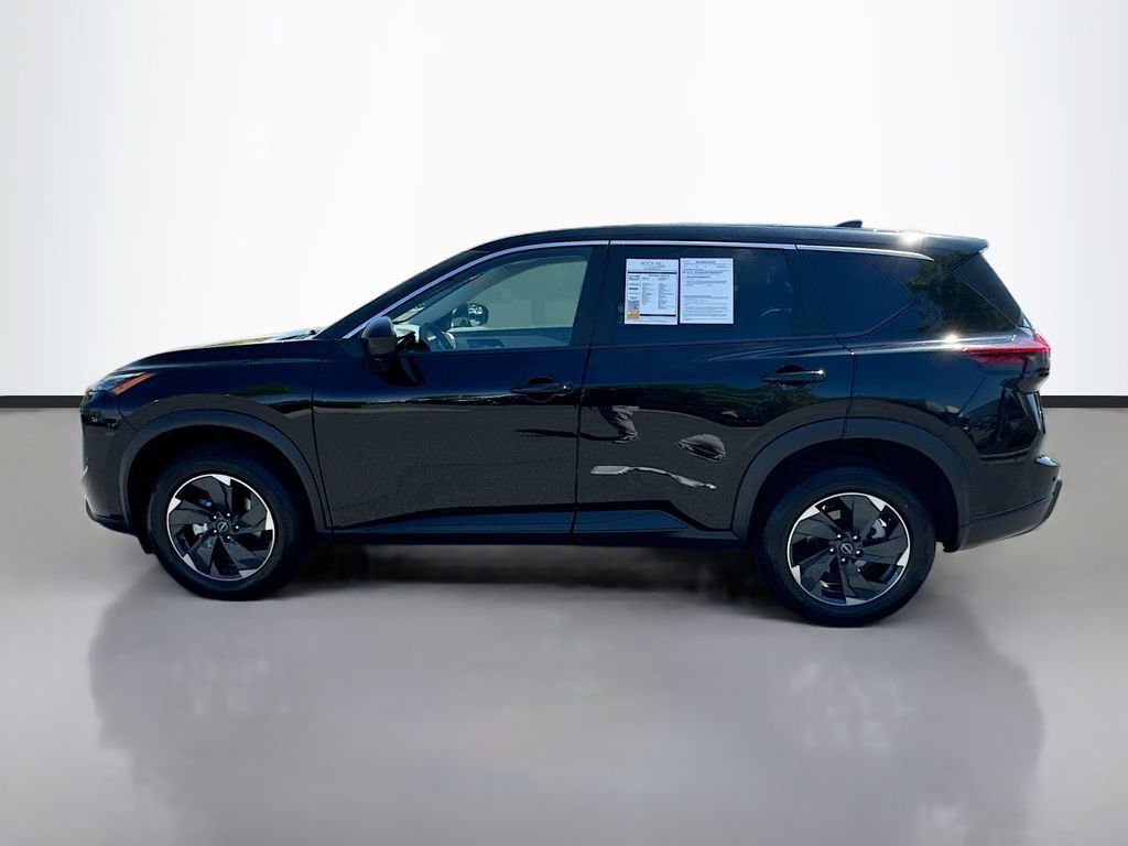 Used 2025 Nissan Rogue SV image 4