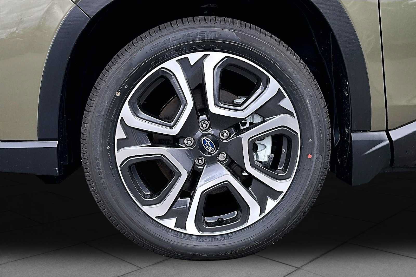 New 2026 Subaru Ascent Limited AWD/4WD image 13