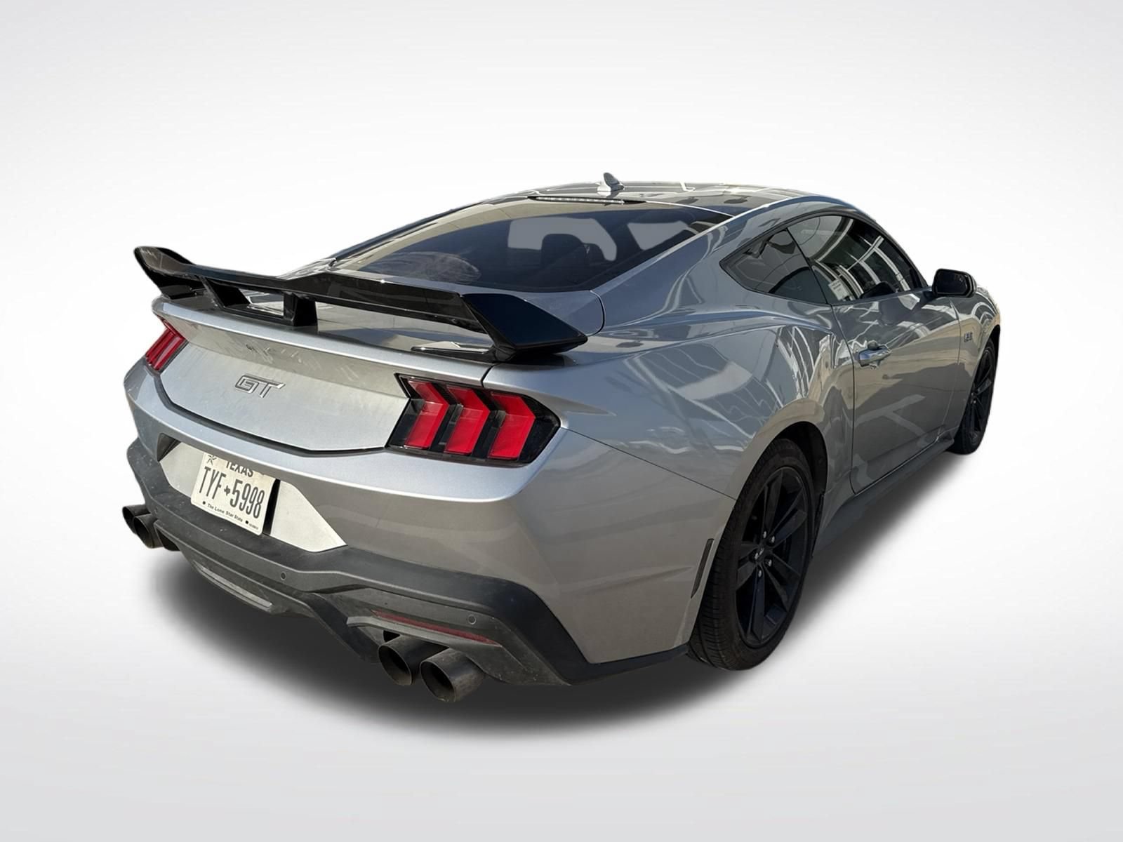 Used 2024 Ford Mustang GT RWD image 4